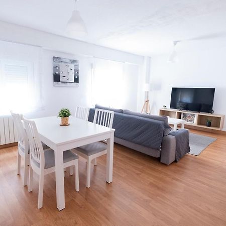 La Casina De Leo Y Mia - Centro De Gijon 6P - Wifi - Vut-3398-As Lägenhet Exteriör bild